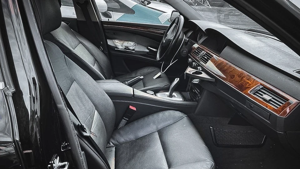 BMW 5 series 528i 5