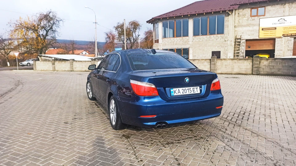 BMW 5 series 528ix 4
