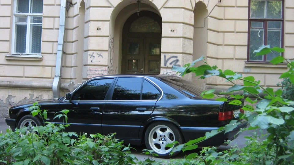 BMW 5 series 530 V8 Чорний Пес 5