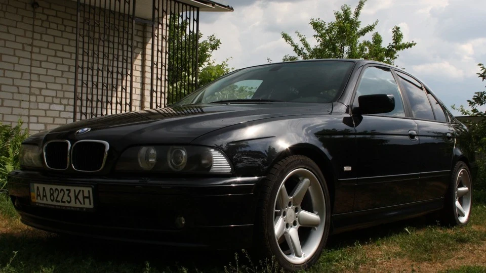BMW 5 series 530 2