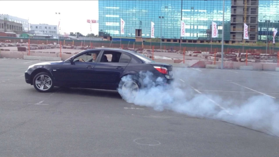 BMW 5 series 535d bi-turbo 330hp 4