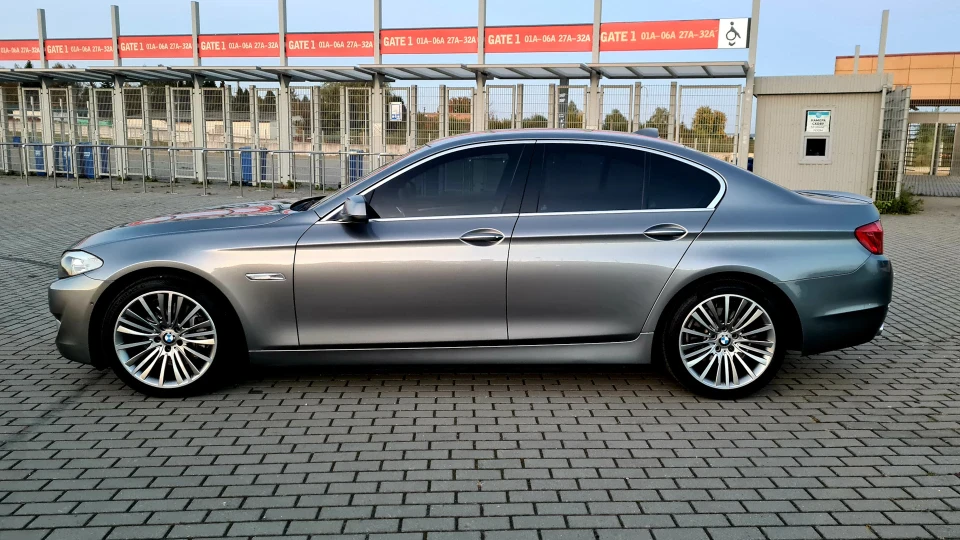 BMW 5 series 535і Space Grau Metallic 2