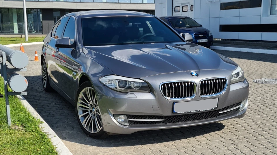 BMW 5 series 535і Space Grau Metallic 4