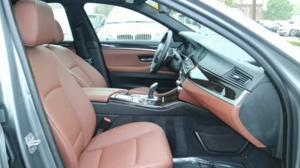 BMW 5 series 535i xDrive 2