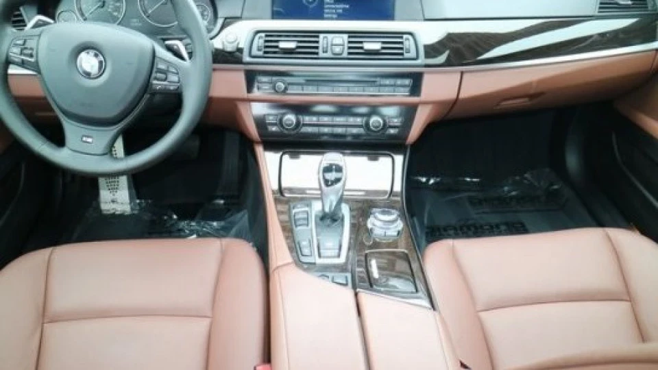 BMW 5 series 535i xDrive 3