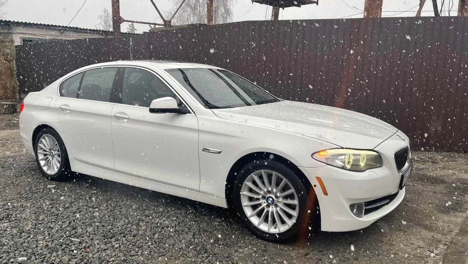 BMW 5 series 535xi 2