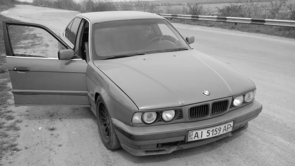 BMW 5 series 540 червона куля! 5
