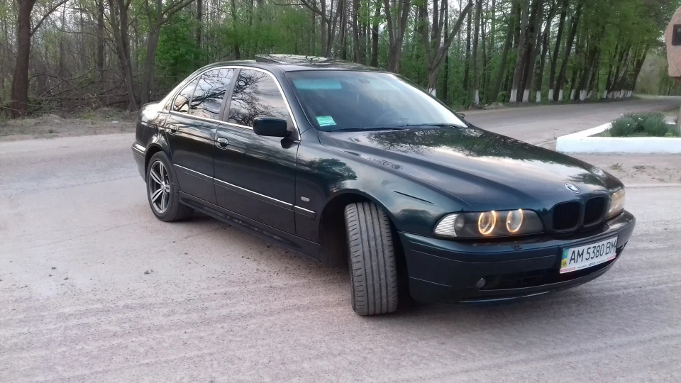BMW 5 series 540ia 2