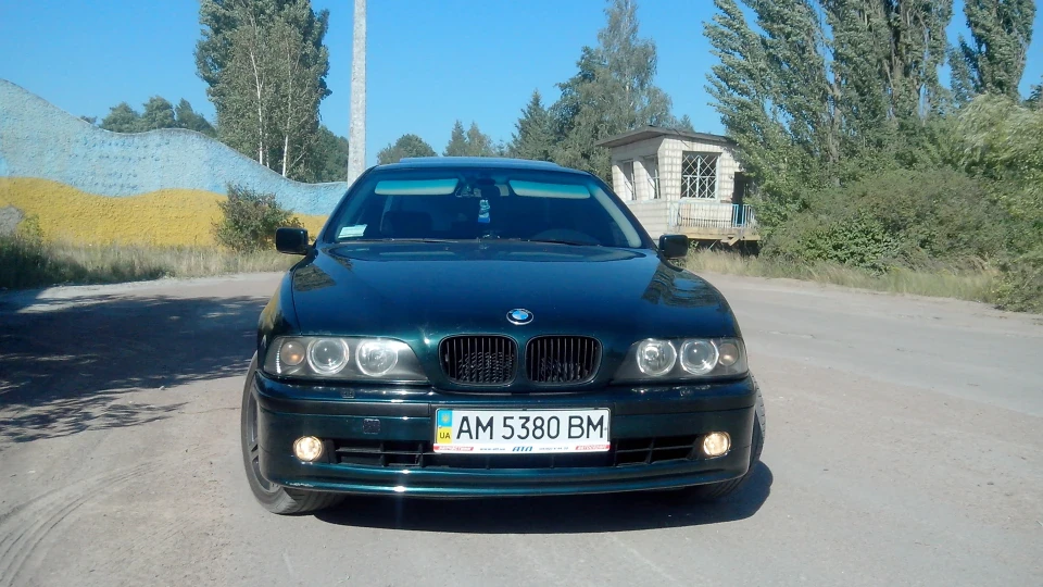 BMW 5 series 540ia 5