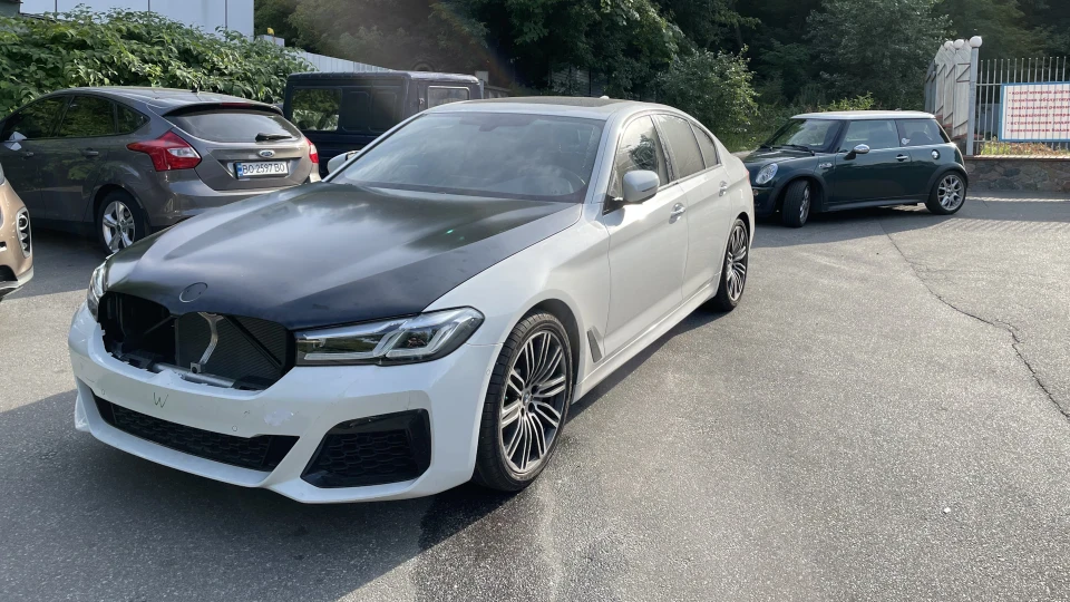 BMW 5 series 5Fourty 2