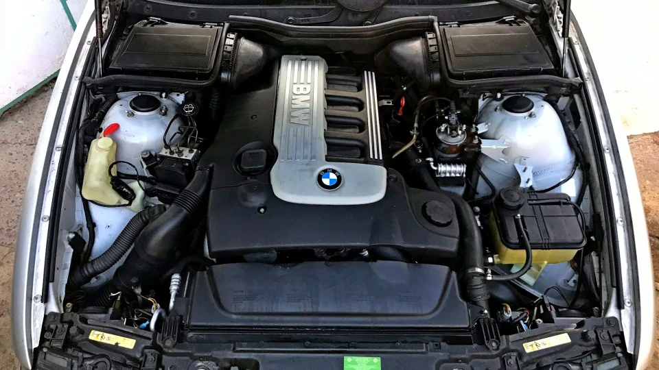 BMW 5 series "666" 6-МКПП, M-AUDIO 4