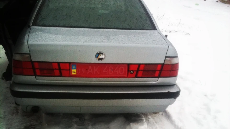 BMW 5 series 𝕺𝖑𝖉 𝕾𝖈𝖍𝖔𝖔𝖑 90's
