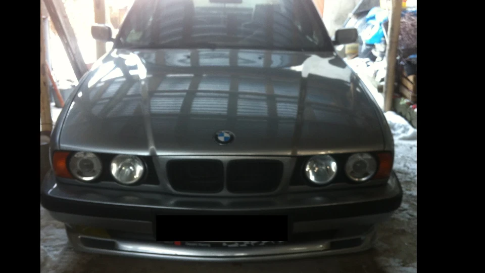 BMW 5 series 𝕺𝖑𝖉 𝕾𝖈𝖍𝖔𝖔𝖑 90's 2