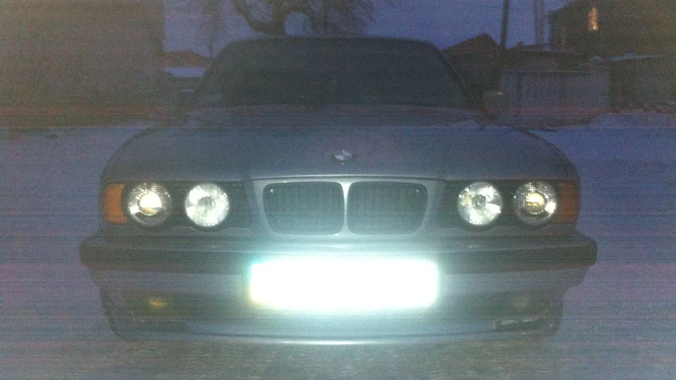 BMW 5 series 𝕺𝖑𝖉 𝕾𝖈𝖍𝖔𝖔𝖑 90's 3