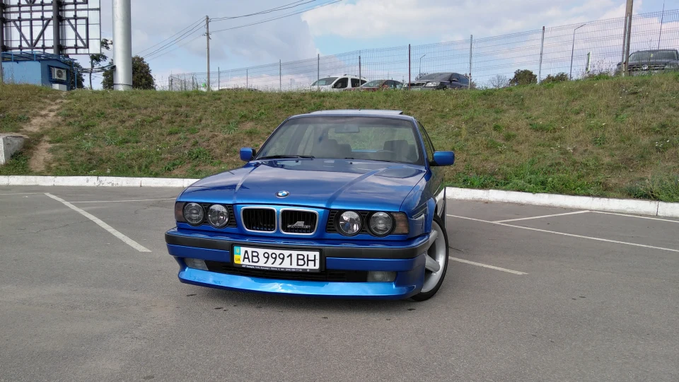 BMW 5 series ACS5 V8 4