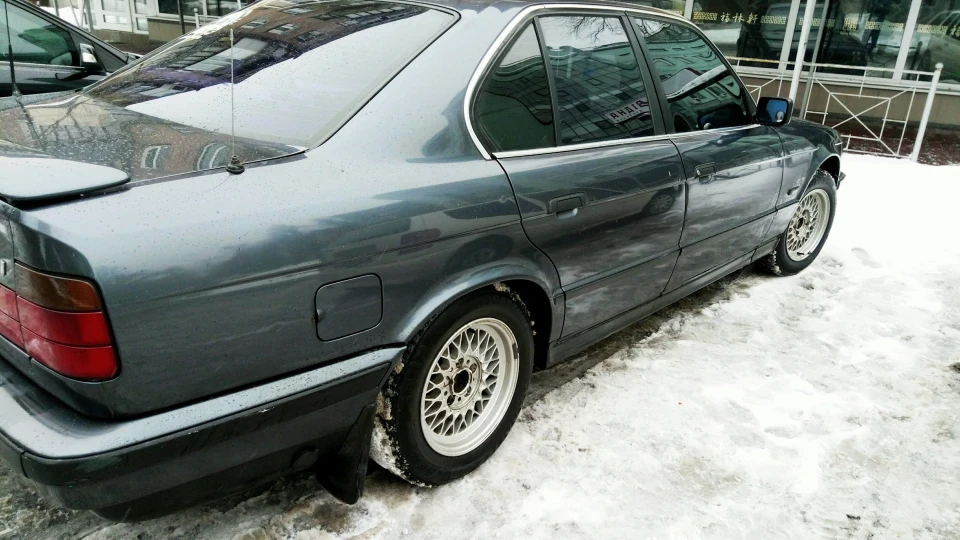 BMW 5 series Антрацитова красуня 4