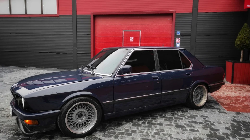 BMW 5 series ANUBIS 2.8