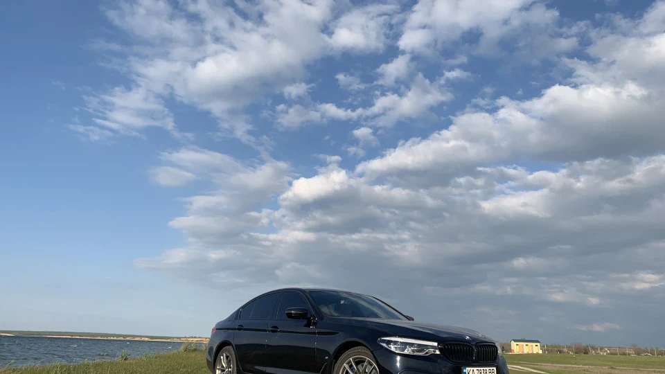 BMW 5 series Батарейка 5
