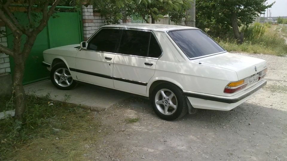 BMW 5 series Баварець) 2