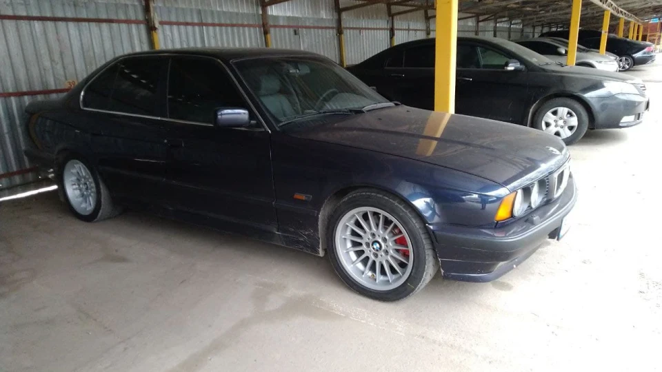 BMW 5 series Бехмобіль Мамонт 3