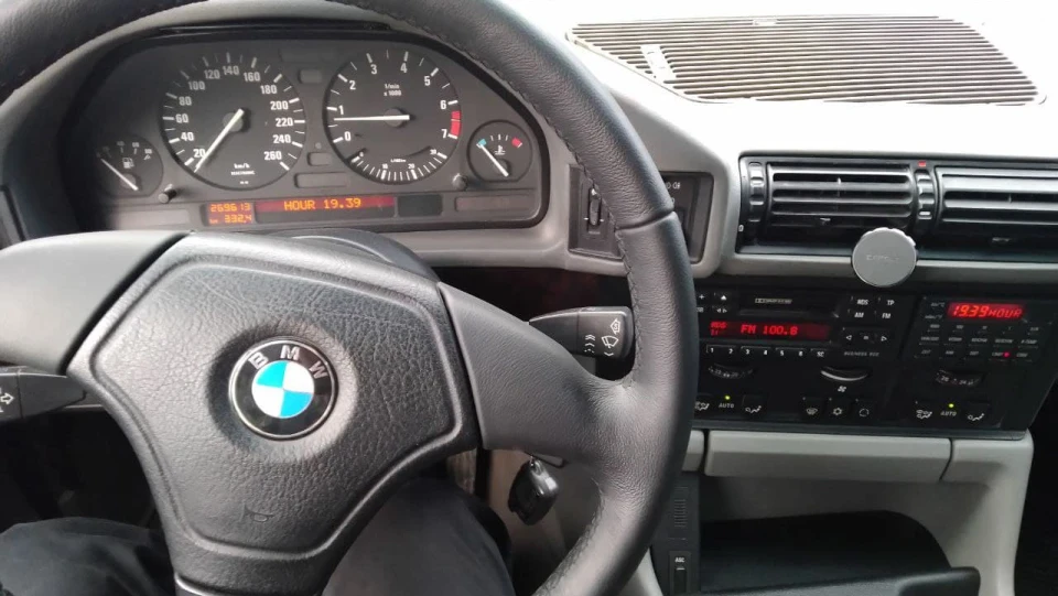 BMW 5 series Бехмобіль Мамонт 4