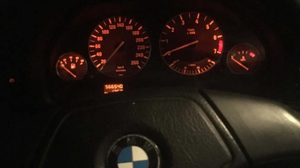 BMW 5 series Бімер