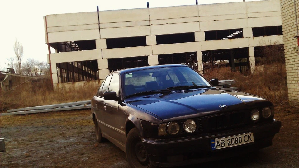 BMW 5 series Black Betty