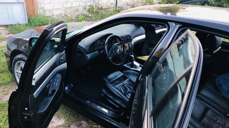 BMW 5 series black german 4