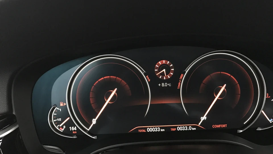 BMW 5 series Black Needle 3
