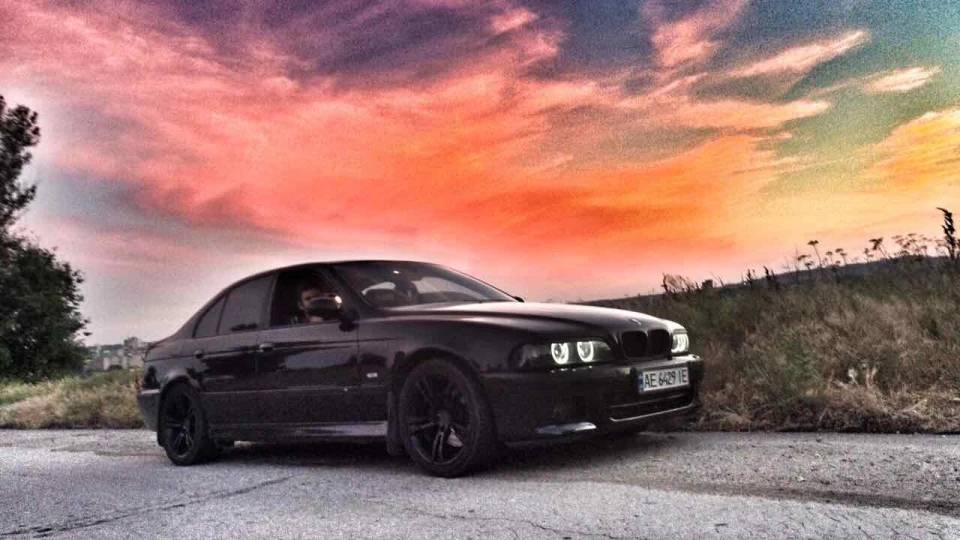BMW 5 series BMW e39 530i "Barracuda" 4