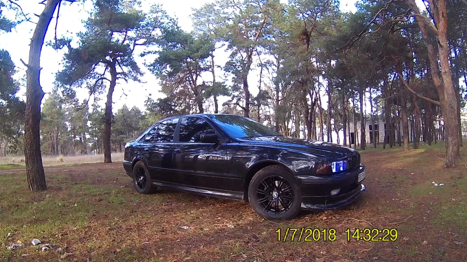 BMW 5 series Бомбапушка