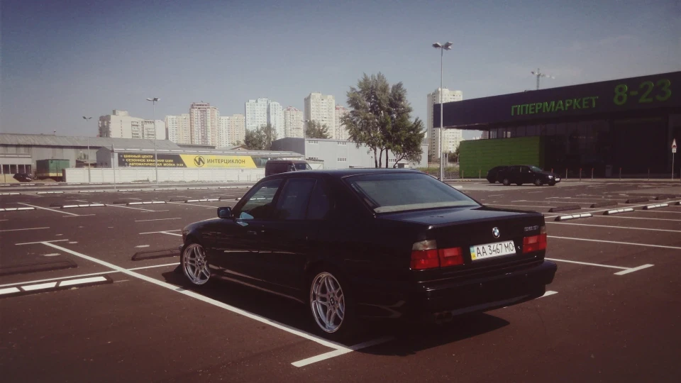 BMW 5 series bOOmka INDIVIDUAL 5