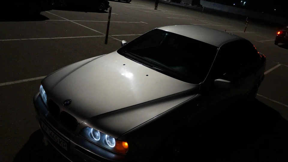 BMW 5 series BumeR=) 5