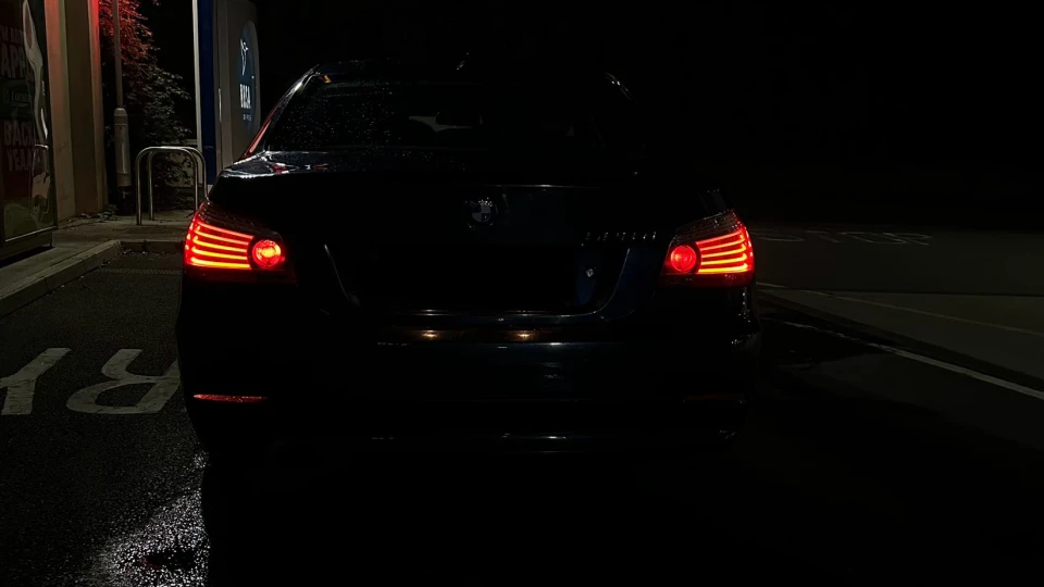 BMW 5 series Бумер