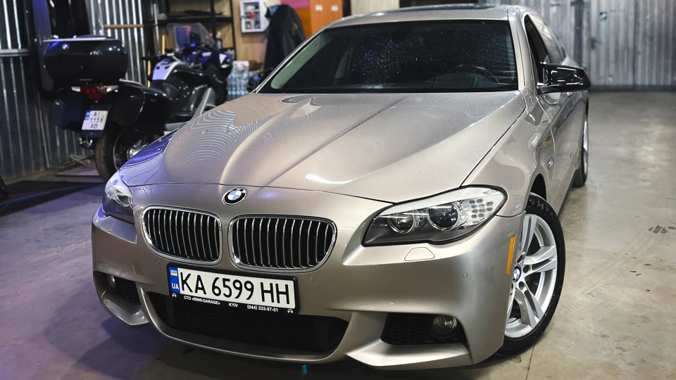 BMW 5 series Cashmere Sweater