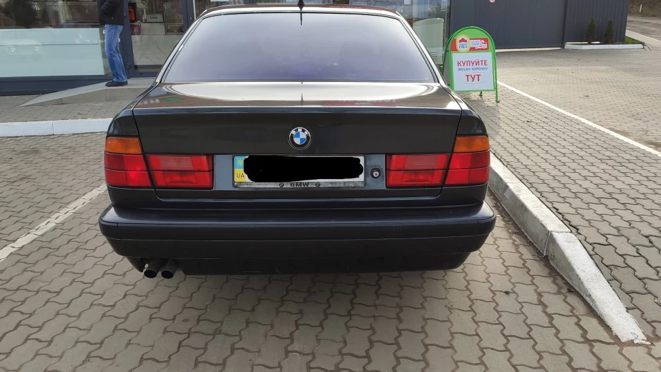 BMW 5 series Чорнуха 2
