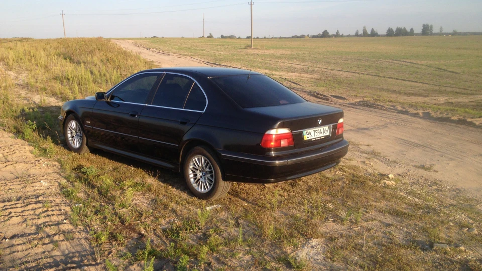 BMW 5 series Чорний 2.8