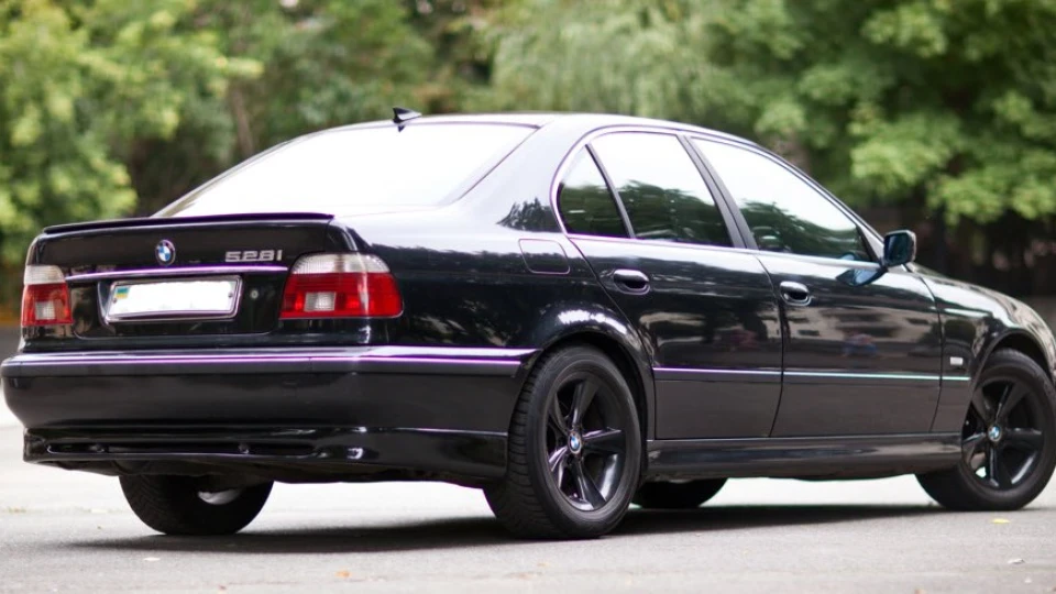 BMW 5 series Четка БеШеЧка!) 2
