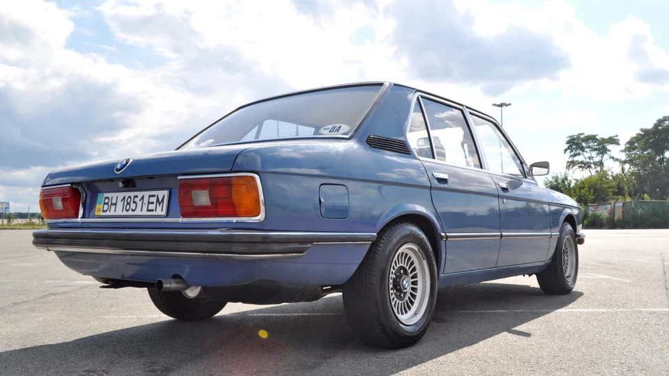 BMW 5 series DeepSeaBaby 5