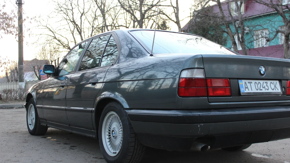 BMW 5 series delphin metallic