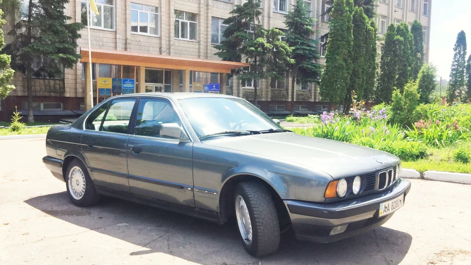BMW 5 series Delphin Metallic 5