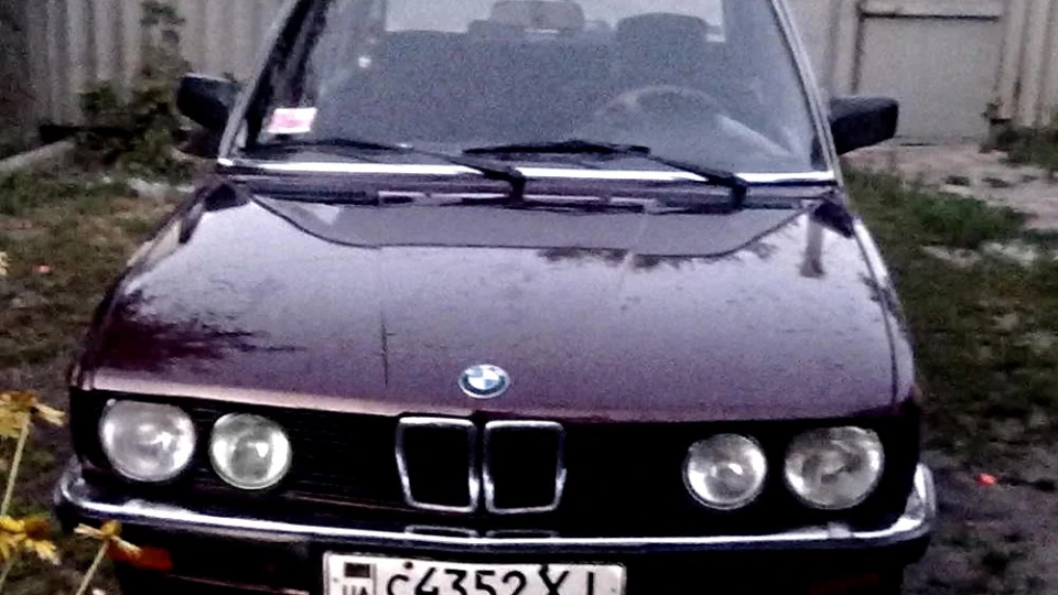BMW 5 series е28