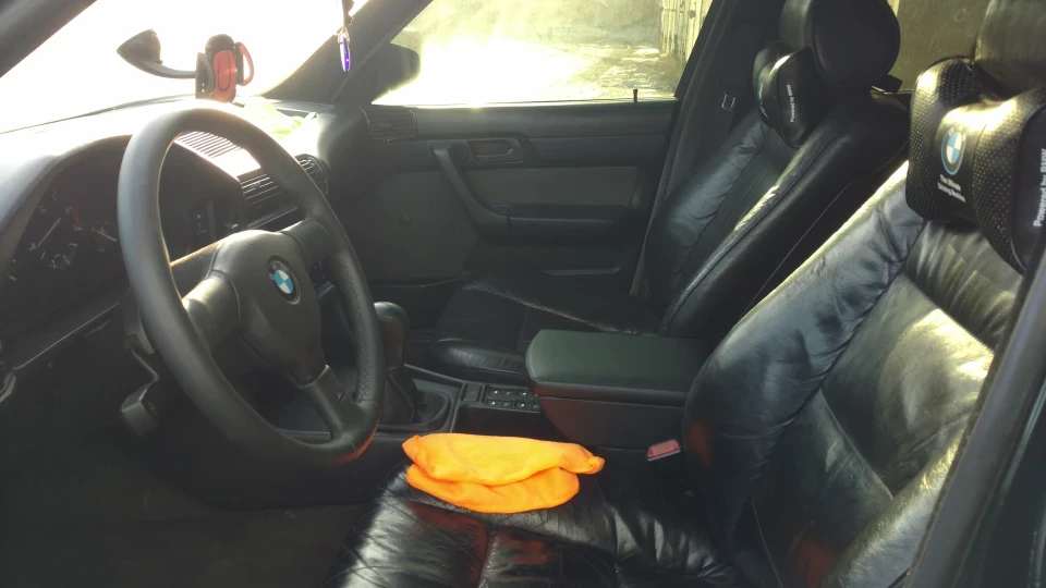 BMW 5 series E34 m50b25 3