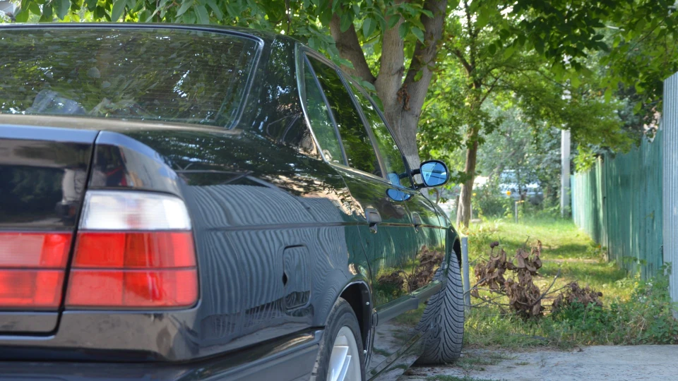 BMW 5 series E34 M54B30 4