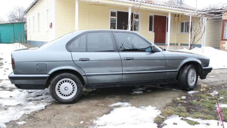 BMW 5 series E34 2