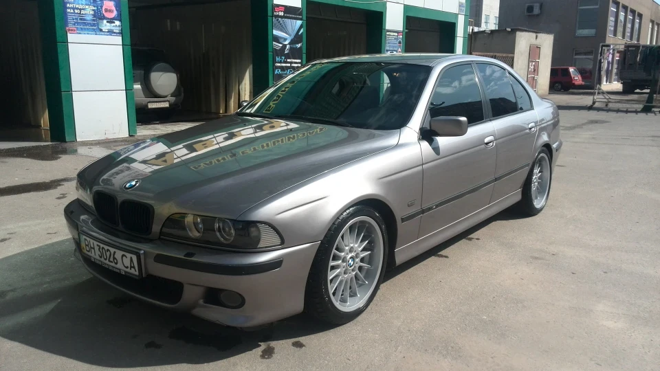 BMW 5 series E39 [RACELINE] 2