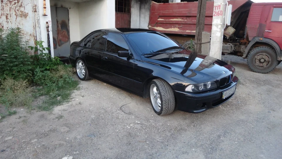 BMW 5 series E39 V12 М73