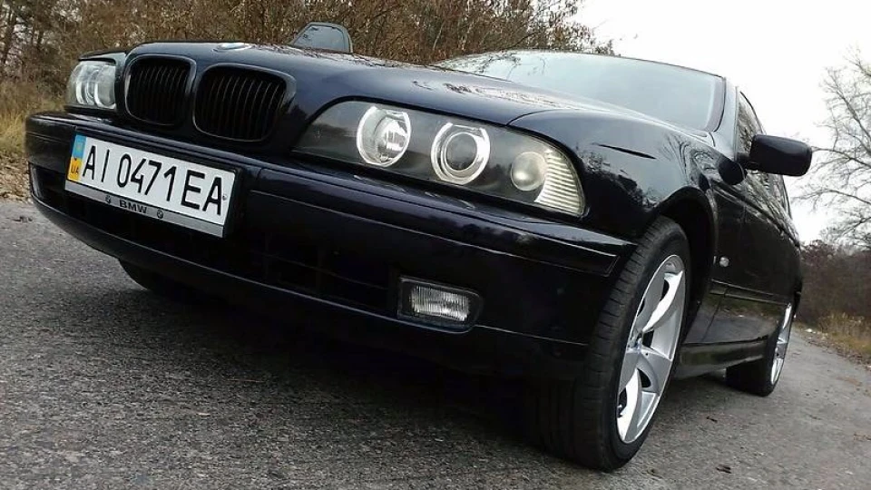 BMW 5 series е39 2