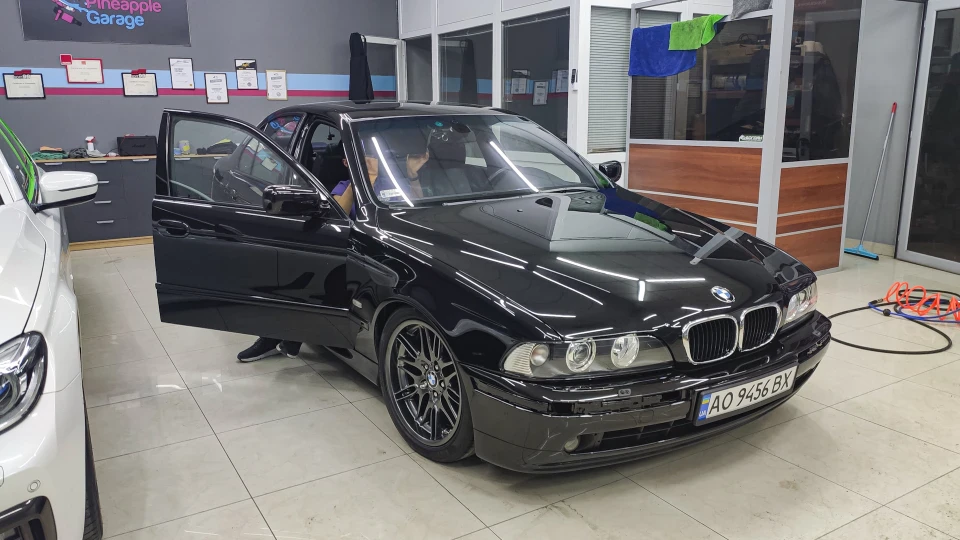 BMW 5 series Edition Lifestyle 4