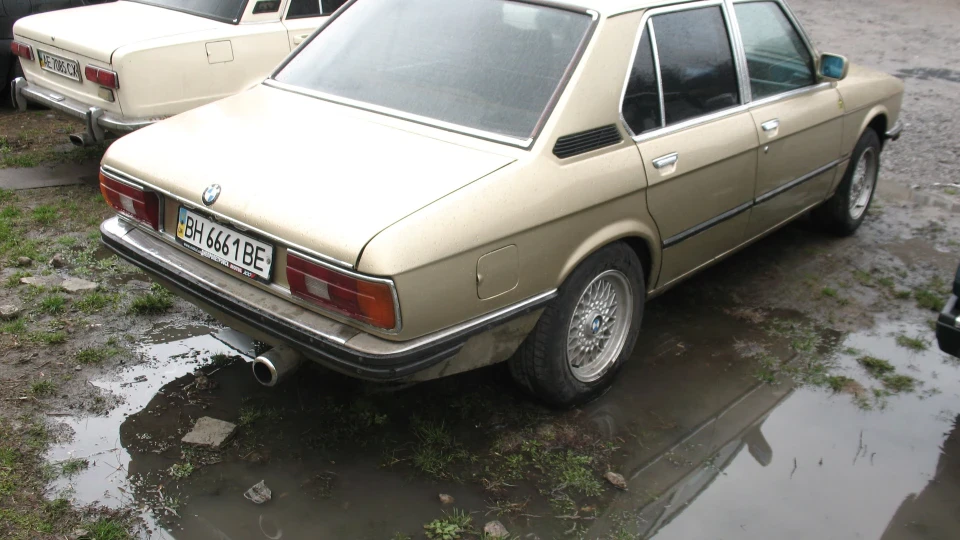 BMW 5 series Goldener Hai 3